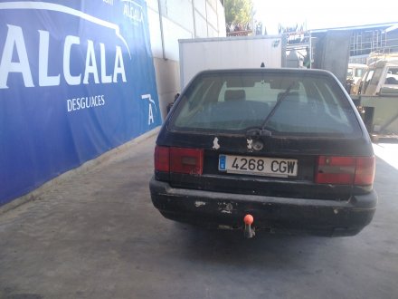 Vehiculo en el desguace: VOLKSWAGEN PASSAT VARIANT (3A5) 1.9 TDI