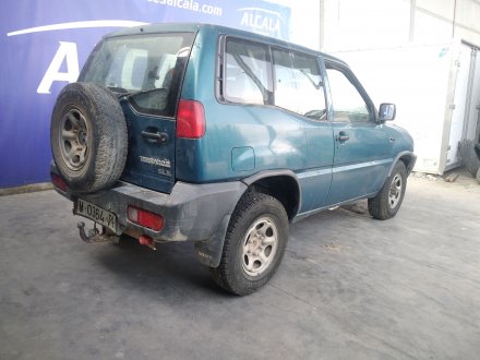 Vehiculo en el desguace: NISSAN TERRANO/TERRANO.II (R20) 2.7 Turbodiesel