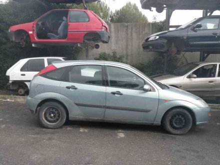 Vehiculo en el desguace: FORD FOCUS BERLINA (CAK) Ambiente