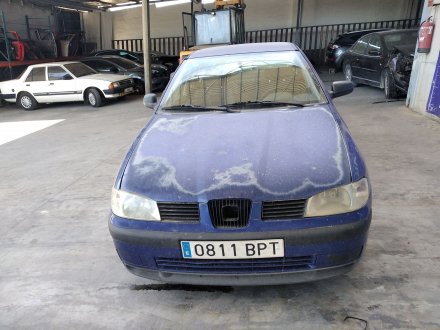 Vehiculo en el desguace: SEAT CORDOBA BERLINA (6K2) 1.9 SDI