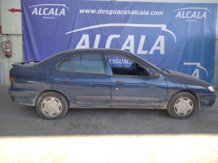 Vehiculo en el desguace: RENAULT MEGANE I CLASSIC (LA0) 1.9 dTi Alize