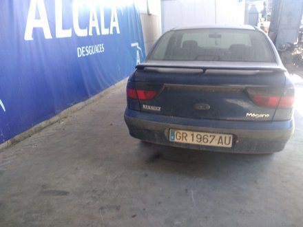 Vehiculo en el desguace: RENAULT MEGANE I CLASSIC (LA0) 1.9 dTi Alize