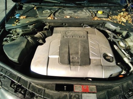 Vehiculo en el desguace: AUDI A8 (4E2) 3.0 V6 24V TDI