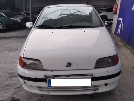 Vehiculo en el desguace: FIAT PUNTO BERL. (176) TD S / TD 70 S