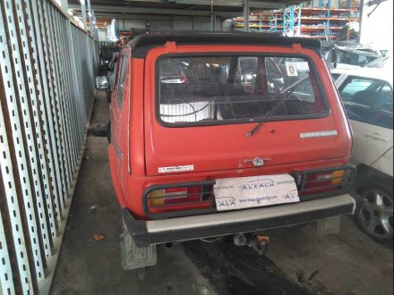 Vehiculo en el desguace: LADA NIVA ( 2121 / 21213 / 21214 / 21215 ) Basis