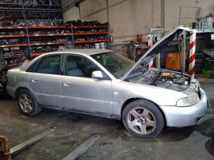 Vehiculo en el desguace: AUDI A4 BERLINA (B5) 1.9 TDI