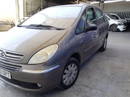 Vehiculo en el desguace: CITROËN XSARA PICASSO 1.6 16V Exclusive