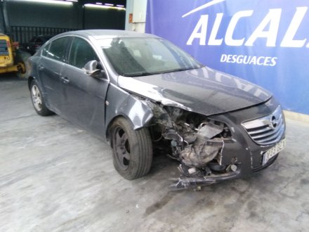 Vehiculo en el desguace: OPEL INSIGNIA BERLINA Essentia