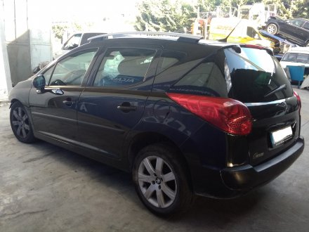 Vehiculo en el desguace: PEUGEOT 207 SW Confort