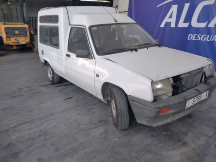 Vehiculo en el desguace: RENAULT RAPID/EXPRESS (F40) 1.9 Diesel