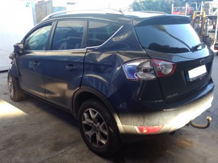 Vehiculo en el desguace: FORD KUGA (CBV) Titanium