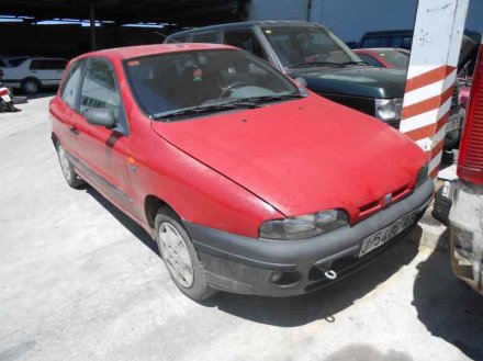 Vehiculo en el desguace: FIAT BRAVO (182) 1.4 12V S