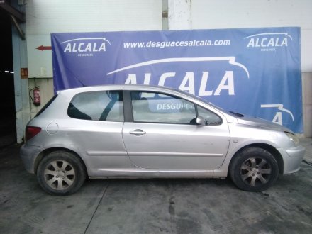 Vehiculo en el desguace: PEUGEOT 307 (S1) XS