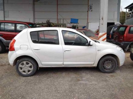 Vehiculo en el desguace: DACIA SANDERO Básico