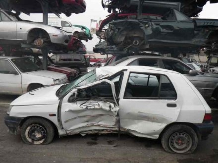 Vehiculo en el desguace: RENAULT CLIO I FASE I+II (B/C57) 1.2 Alize