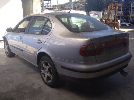 Vehiculo en el desguace: SEAT TOLEDO (1M2) Signo