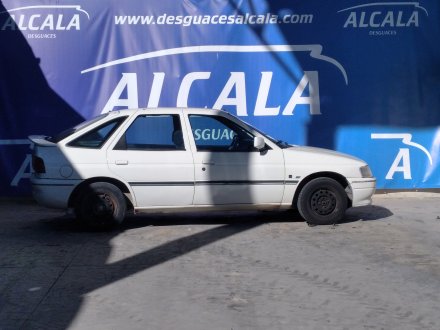 Vehiculo en el desguace: FORD ESCORT BERLINA/TURNIER CL Berlina