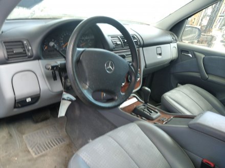 Vehiculo en el desguace: MERCEDES-BENZ CLASE M (W163) 2.7 CDI 20V CAT