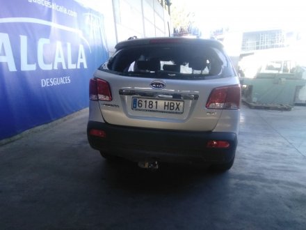 Vehiculo en el desguace: KIA SORENTO Active 4WD