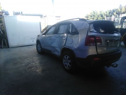 Vehiculo en el desguace: KIA SORENTO Active 4WD