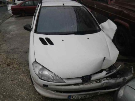 Vehiculo en el desguace: PEUGEOT 206 BERLINA XN