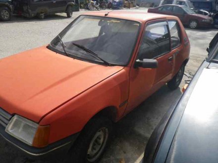 Vehiculo en el desguace: PEUGEOT 205 BERLINA 1.8 D Generation