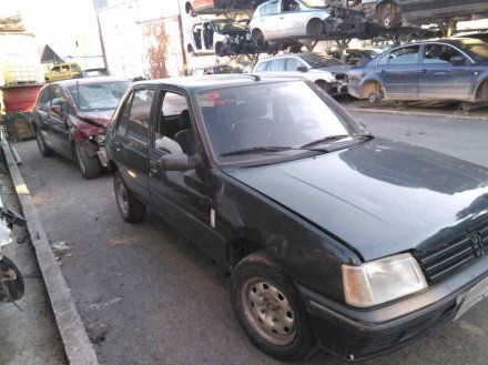 Vehiculo en el desguace: PEUGEOT 205 BERLINA 1.1 Mito