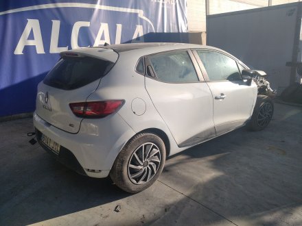 Vehiculo en el desguace: RENAULT CLIO IV Limited