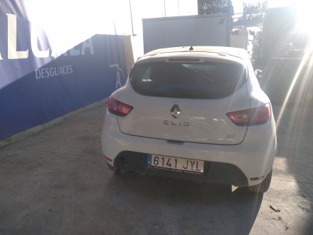 Vehiculo en el desguace: RENAULT CLIO IV Limited