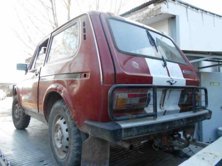 Vehiculo en el desguace: LADA NIVA ( 2121 / 21213 / 21214 / 21215 ) Basis