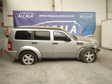 Vehiculo en el desguace: DODGE NITRO SXT