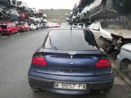 Vehiculo en el desguace: OPEL TIGRA 1.6 16V