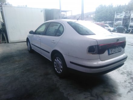 Vehiculo en el desguace: SEAT TOLEDO (1M2) Stella