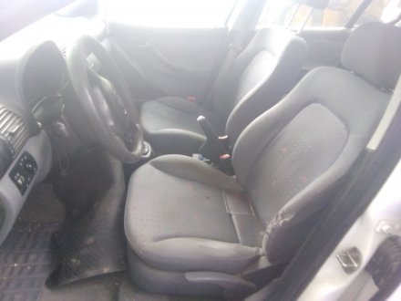 Vehiculo en el desguace: SEAT TOLEDO (1M2) Stella