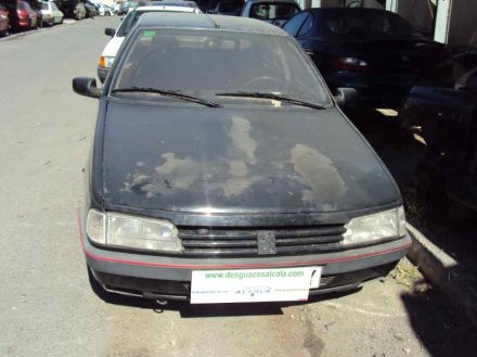 Vehiculo en el desguace: PEUGEOT 405 BERLINA Clim