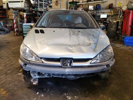 Vehiculo en el desguace: PEUGEOT 206 BERLINA XT