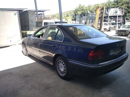 Vehiculo en el desguace: BMW Serie 5 Berlina (E39) 525tds