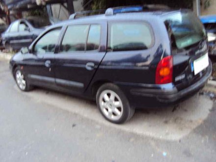 Vehiculo en el desguace: RENAULT MEGANE I FASE 2 BERLINA (BA0) 1.6 16V Authentique (BA01/04/11)