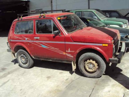 Vehiculo en el desguace: LADA NIVA ( 2121 / 21213 / 21214 / 21215 ) Basis