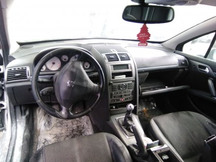 Vehiculo en el desguace: PEUGEOT 407 SW Premium