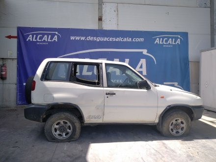 Vehiculo en el desguace: NISSAN TERRANO/TERRANO.II (R20) Comfort