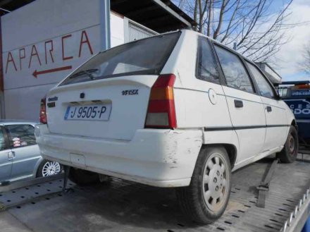 Vehiculo en el desguace: CITROEN AX Teen