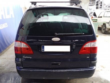 Vehiculo en el desguace: FORD GALAXY (VY) Ambiente