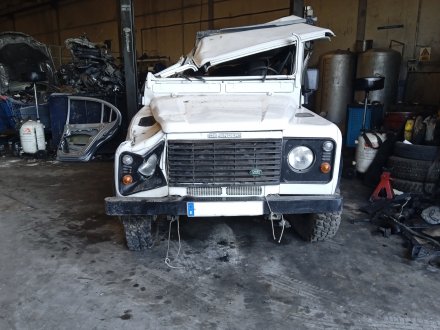 Vehiculo en el desguace: LAND ROVER DEFENDER (LD) 110 E Familiar