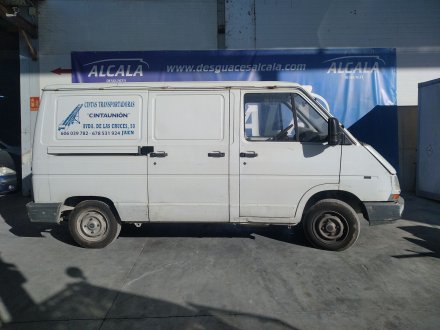 Vehiculo en el desguace: RENAULT TRAFIC (DESDE 5.89) T 1100