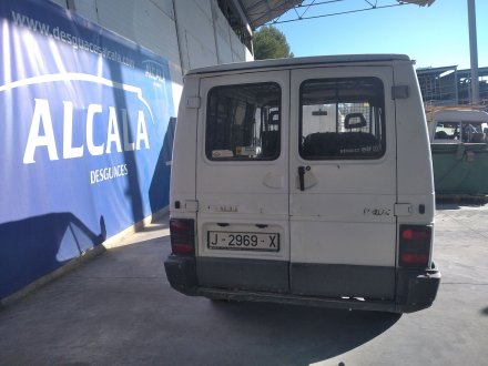 Vehiculo en el desguace: RENAULT TRAFIC (DESDE 5.89) T 1100