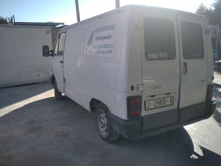 Vehiculo en el desguace: RENAULT TRAFIC (DESDE 5.89) T 1100