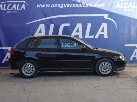 Vehiculo en el desguace: AUDI A3 (8L) 1.8 Ambiente