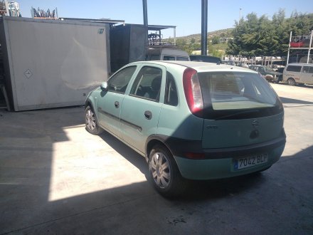 Vehiculo en el desguace: OPEL CORSA C 1.2 16V CAT (Z 12 XE / LW4)