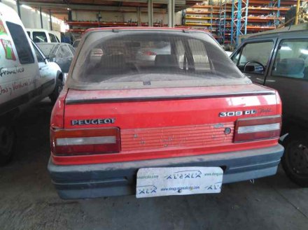 Vehiculo en el desguace: PEUGEOT 309 GL